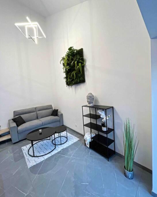 L'Insolite Airbnb Vignieu Экстерьер фото